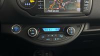 Toyota Yaris 100h Dynamic 5p RC19 — photo 26