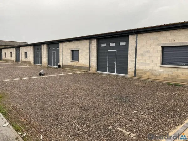 Parking 135 m²