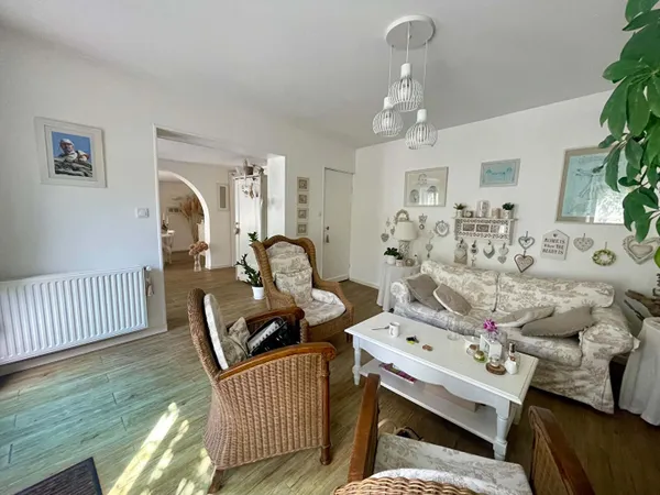 Maison Raimbeaucourt 5 pièce(s), 2 chambres, bureau, jardin
