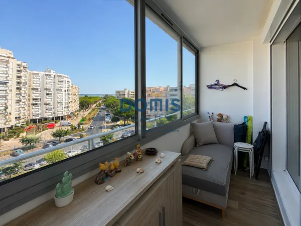 Studio rénové avec loggia et vue dégagée Carnon-Plage