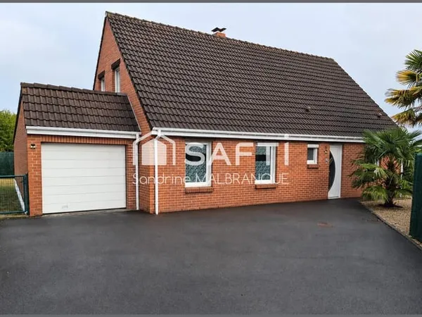 Maison individuelle 140 m2,3 chambres, véranda, garage et jardin clos