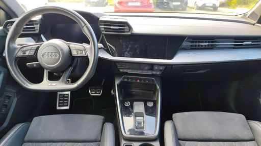 Audi A3 Sportback 45 TFSIe 245 Stronic 6 - S Line Competition Plus – 2022 – 72325 km – Hybride rechargeable – Boîte Automatique — photo 44
