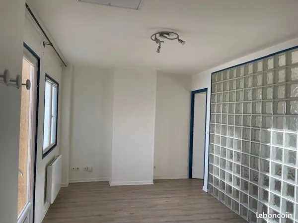 Appartement 2 pièces - 32 m² - La Bassée (59480)