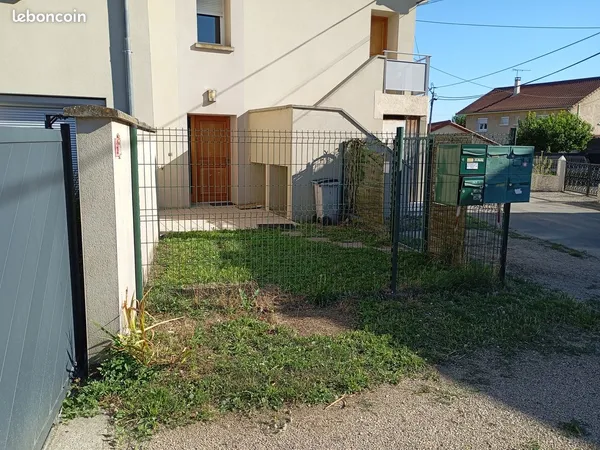 Appartement Location Beauvoir-de-Marc 3p 77m² 850€