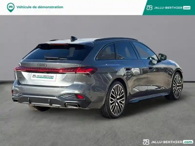 Audi A5 avant 2.0 e-hybrid 299ch s line quattro s tronic 7 — photo 4