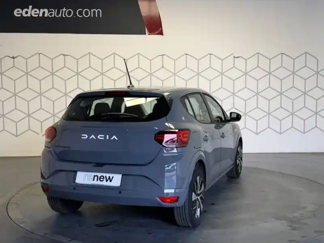 Dacia Sandero sce 65 gsr2 — photo 9