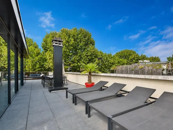 Vends duplex/triplex - 189.83 m² - 6 pièces, 4 chambres - Neuilly-sur-Seine 92200