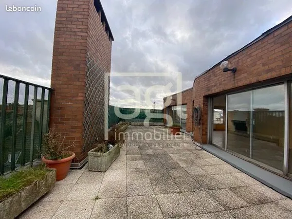 Appartement 7 pièces 203 m²