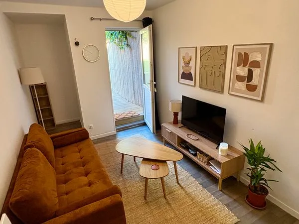 Chambres meublées avec douche privative - Coliving tout équipé à Roubaix - À partir de 500 CC