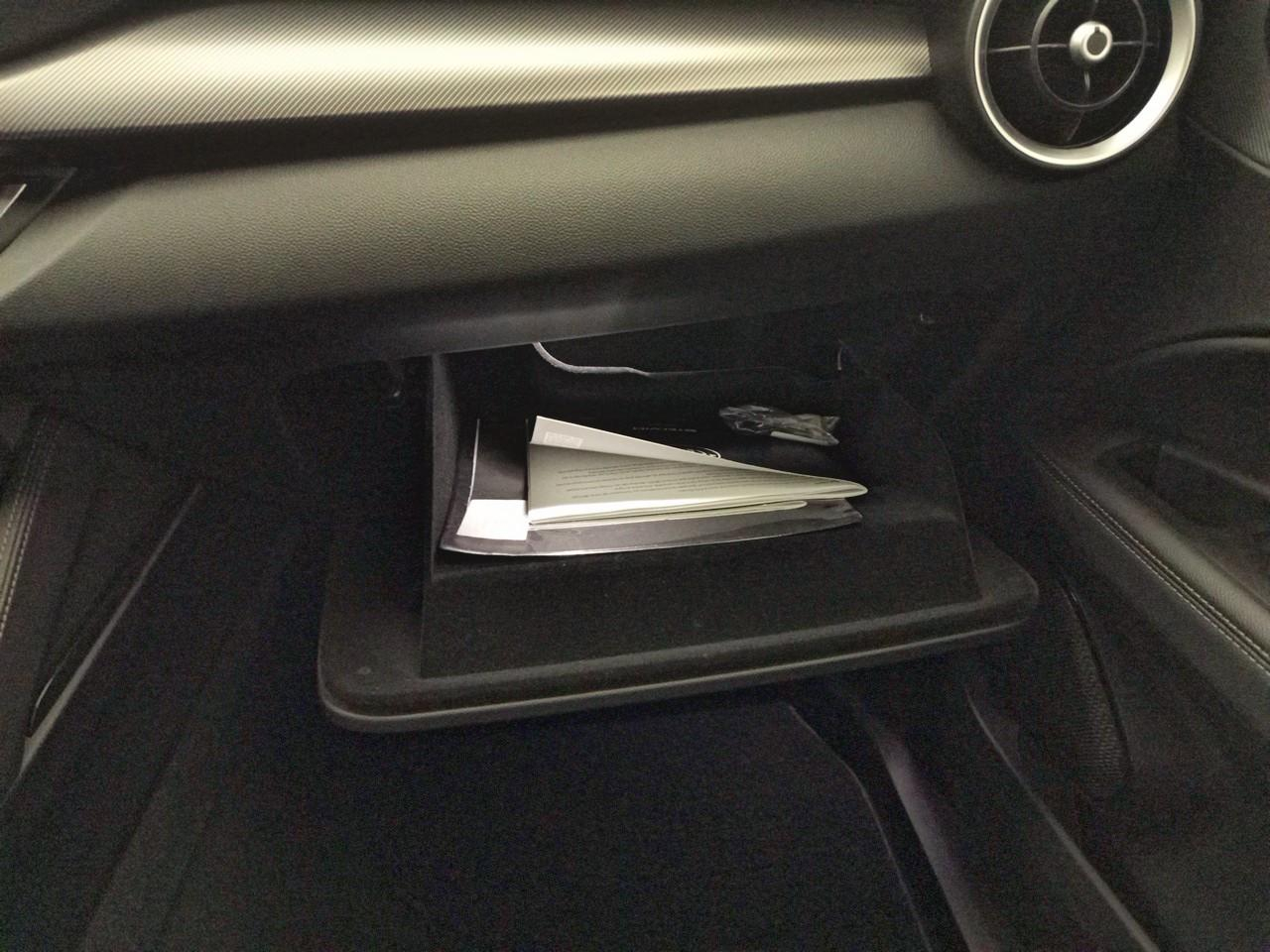Alfa Romeo Stelvio 2.2 160 ch at8 veloce — photo 19