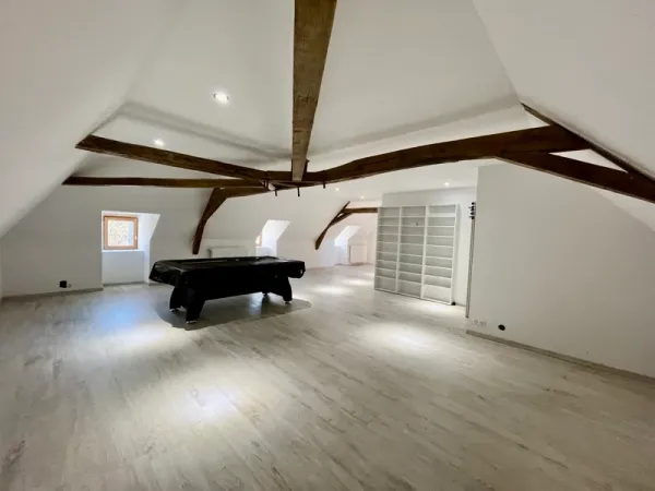 Maison 5 pièces 179 m²
