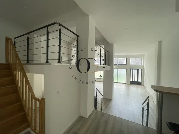 Appartement 4 pièces 151 m²