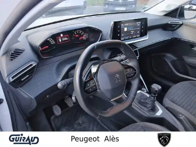 Peugeot 208 puretech 100 s&amp;s bvm6 — photo 52