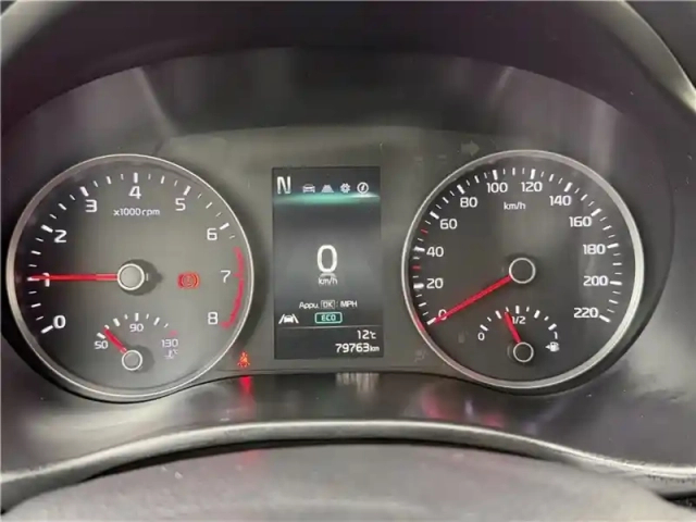 Kia Stonic 1.0 t-gdi 120 ch mhev ibvm6 — photo 135