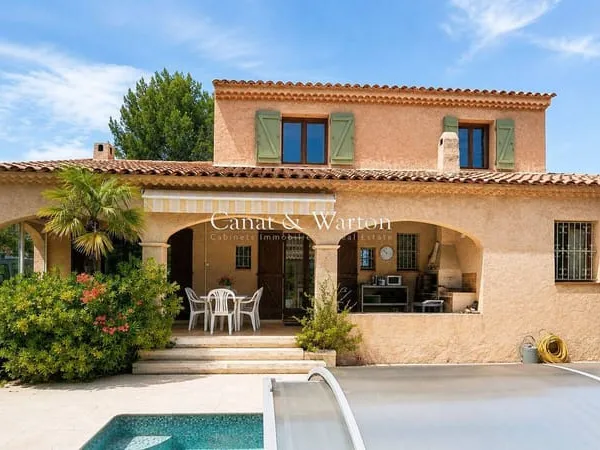 Villa 6 pièces 130 m²