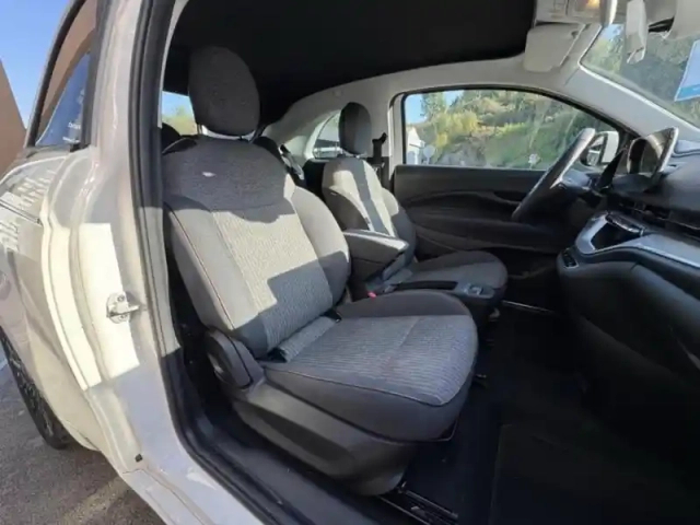 Fiat 500 e 95ch pack confort &amp; tech my23 — photo 8