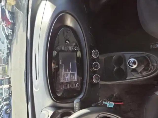 Toyota Aygo x 1.0 vvt-i 72ch dynamic my23 — photo 14