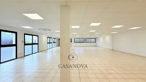 Immeuble 14 pièces 800 m²