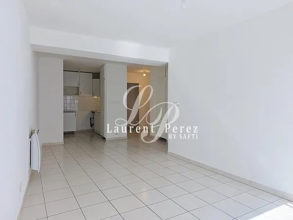 T2 lumineux de 50 m², tout à pied !