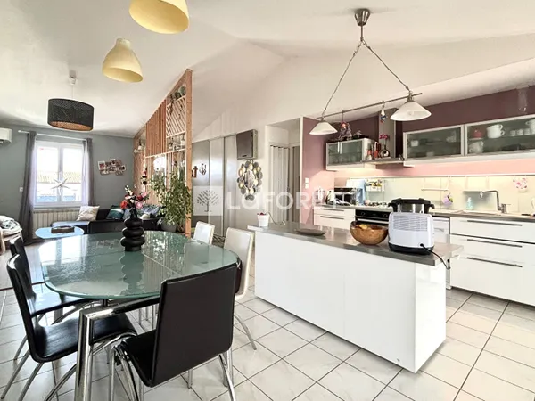 Maison 6 pièces 145 m²