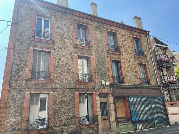 Immeuble 309 m²