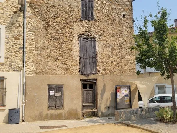 Maison de village en pierre à rénover - Au coeur des châteaux cathares