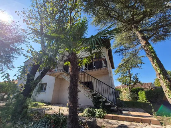 Maison 6 pièces 176 m²