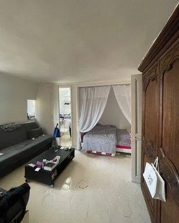 Studio 2 pièces 33 m²
