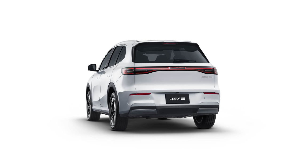 Geely E5 — photo 9