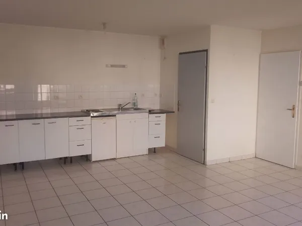 Vends appartement t2 de 48 m2