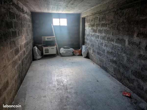 Stationnement Location Grenoble 90€