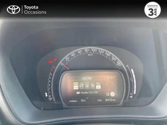 Toyota Aygo x 1.0 vvt-i 72ch dynamic my24 — photo 14