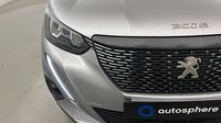 Peugeot 2008 1.2 PureTech 100ch S&S Allure — photo 17