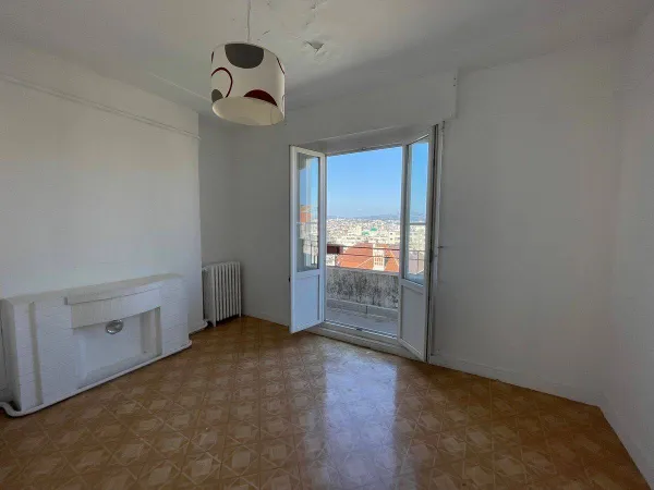 Appartement 2 pièces 90 m²