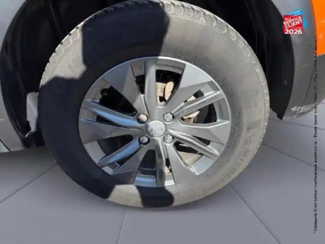 Peugeot 2008 1.2 puretech 130ch s&amp;s style — photo 10