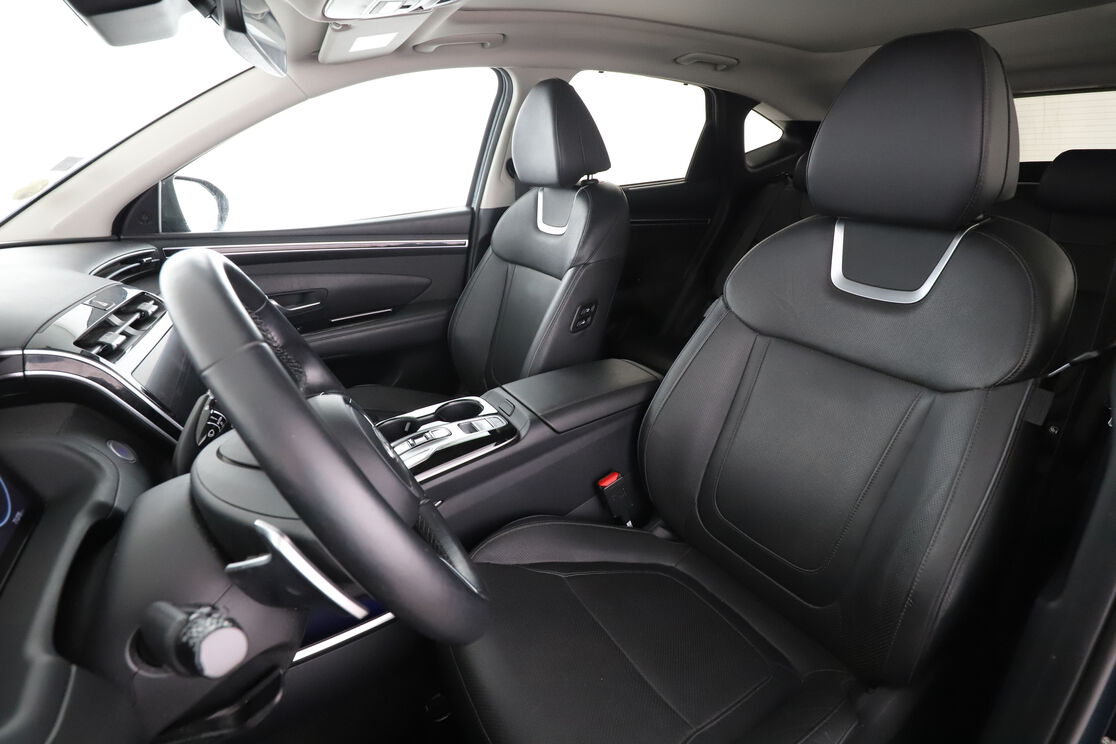Hyundai Tucson 1.6 CRDi Hybrid 48V Executive DCT-7 — photo 9