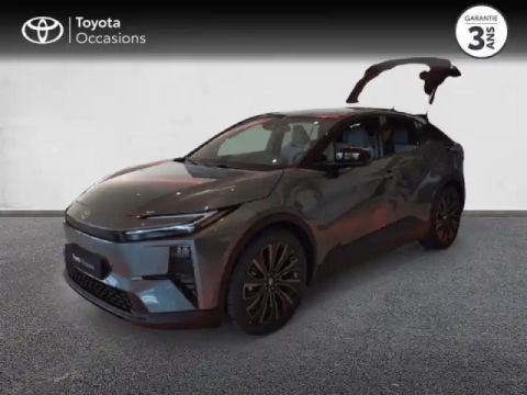 Toyota C-Hr + 343ch 77kwh collection performance awd