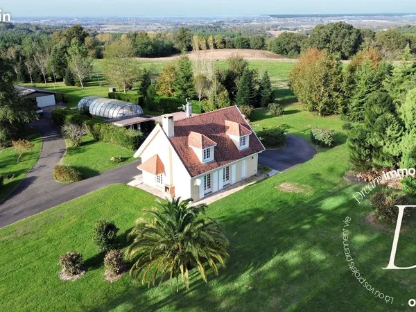 Propriété 4 pièces 123 m²