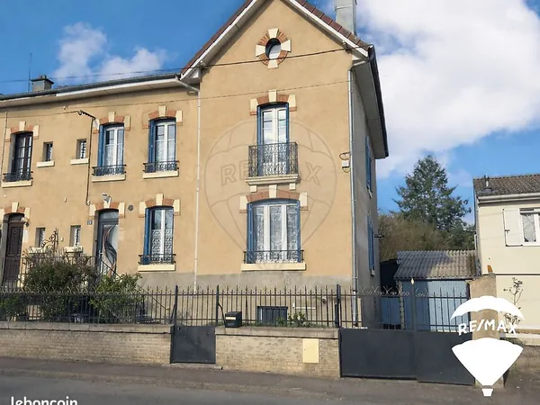 Maison 7 pièces 198 m²