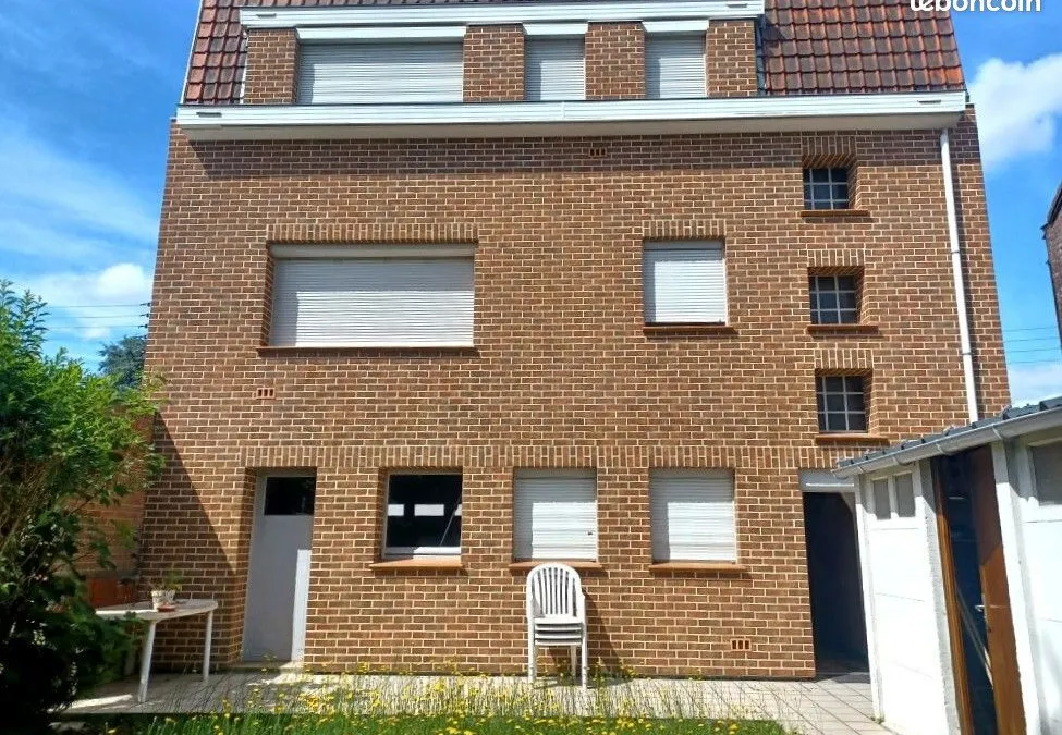 Photo 1