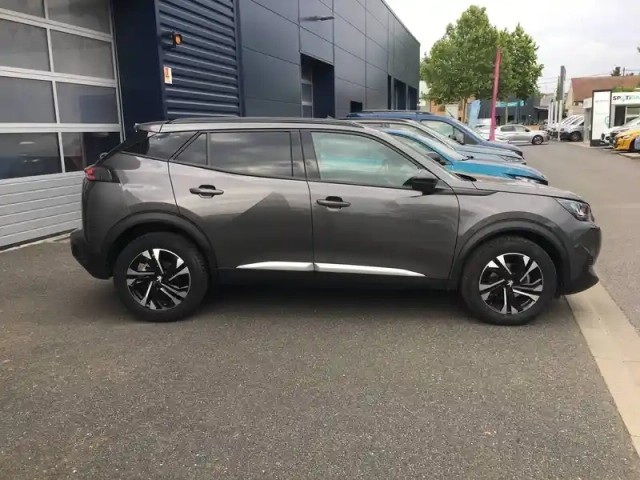 Peugeot 2008 puretech 130 s&amp;s bvm6 — photo 29