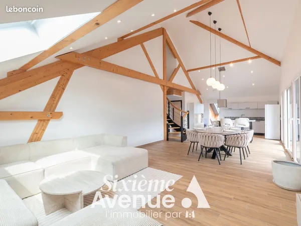 Duplex 4 pièces 144 m²