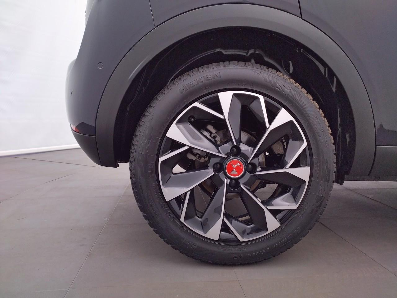 Ds Ds 3 crossback bluehdi 130 eat8 ines de la fressange pa — photo 28