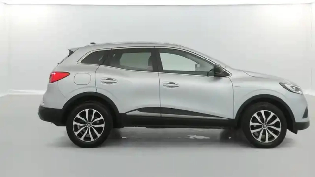 Renault Kadjar blue dci 115 — photo 18