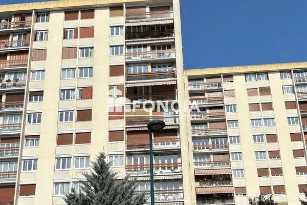Appartement 4 pièces 90 m²