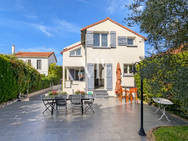 Maison 5 pièces 160 m²