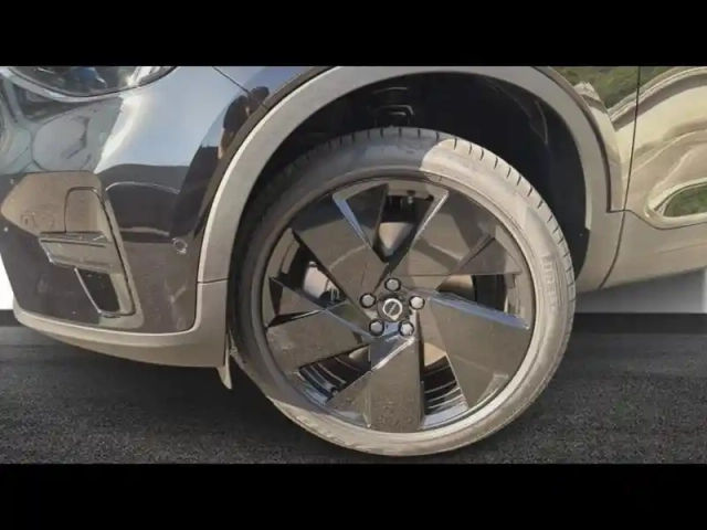 Volvo C40 e single extended range 252ch black edition — photo 12