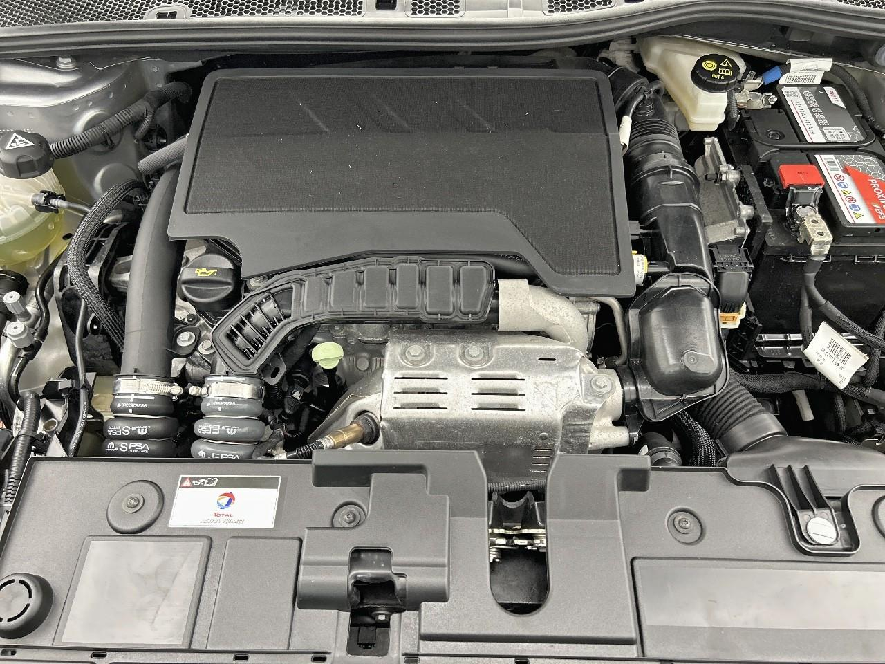 Citroën C4 X puretech 130 s&s eat8 shine — photo 15
