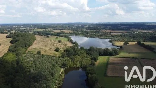 Propriété 5 pièces 140 m²