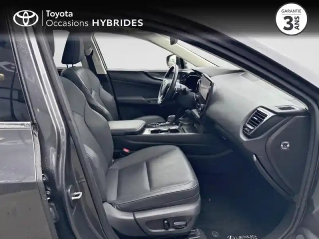 Lexus Nx 450h+ luxe pack design 4wd my24 — photo 6